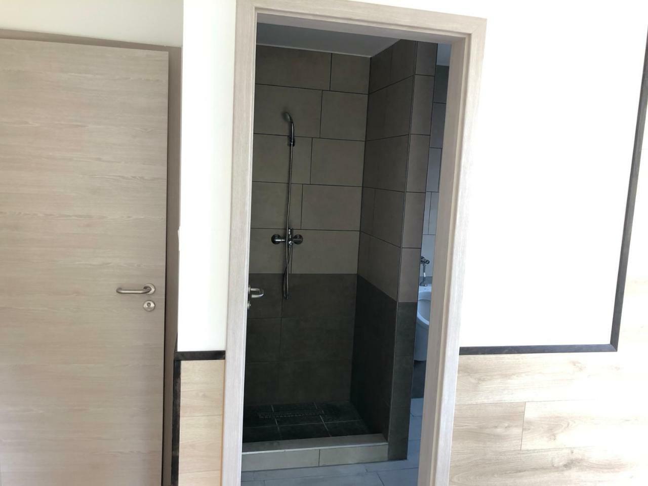 Juno Apartman Vendégház Miskolc Exterior foto