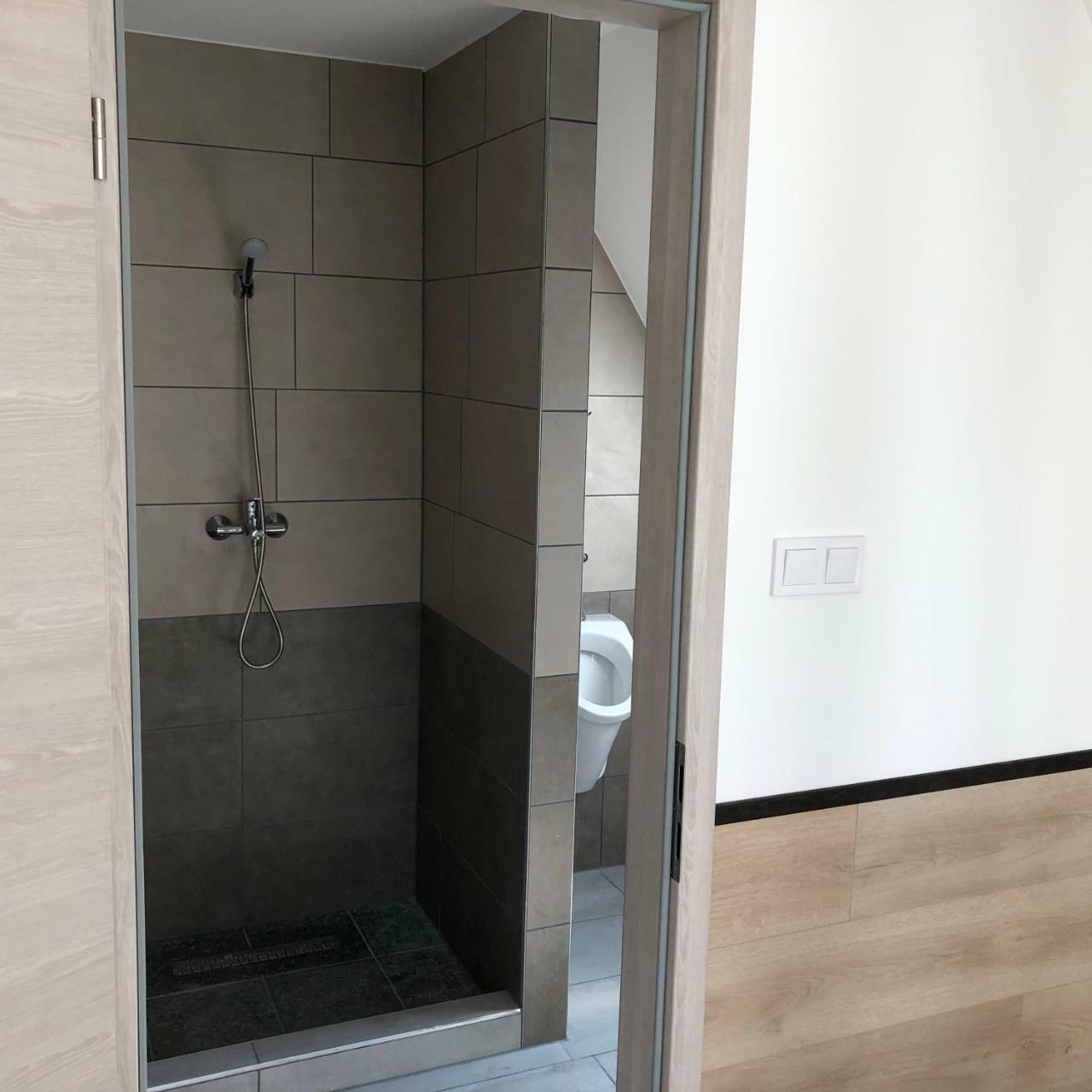 Juno Apartman Vendégház Miskolc Exterior foto